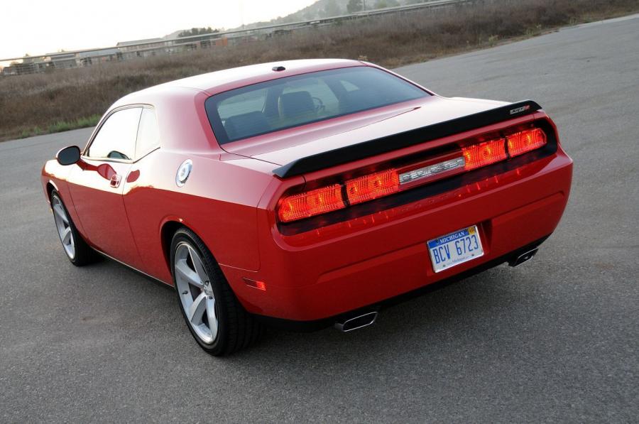  Dodge Challenger SRT8 2008 года  (фото 257 из 356)